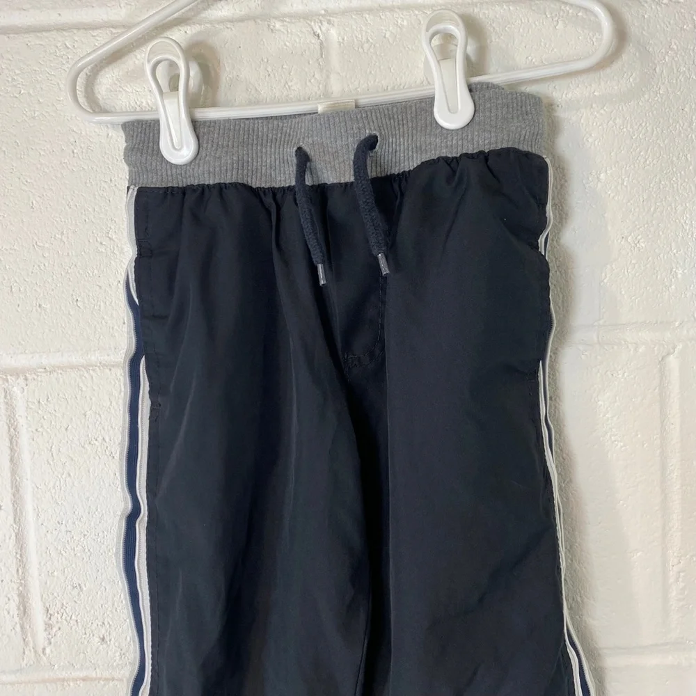 Osh Kosh B'Gosh Toddlers Black Lined Joggers 5T